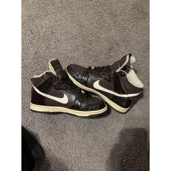 Size 10.5-2006 Nike Dunk High Premium Woodgrain Baroque 312786-223 Brown Mens main image 7